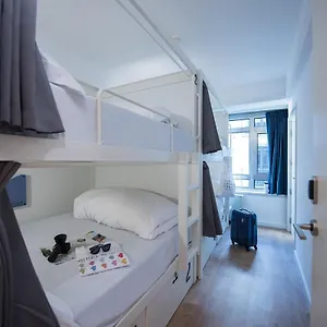 Room00 Albergue