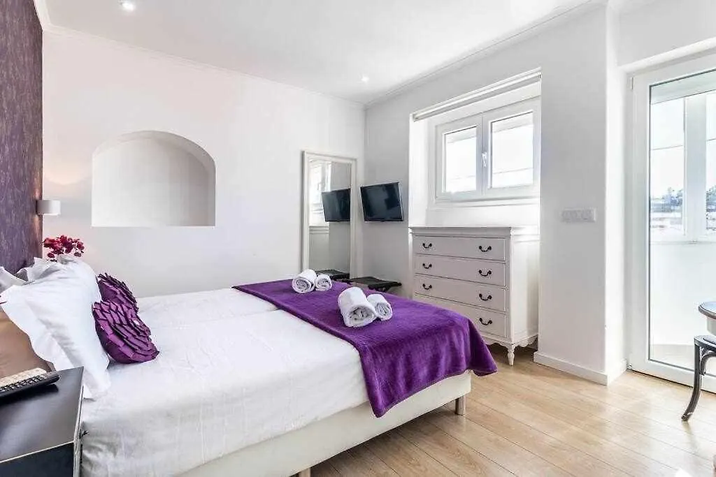 Lisbon Terrace Suites Special For Groups Up To 19 Guests Portekiz