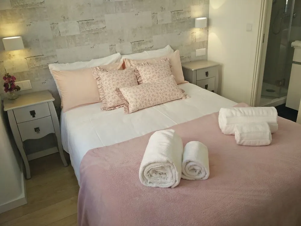 Konukevi Lisbon Terrace Suites Special For Groups Up To 19 Guests