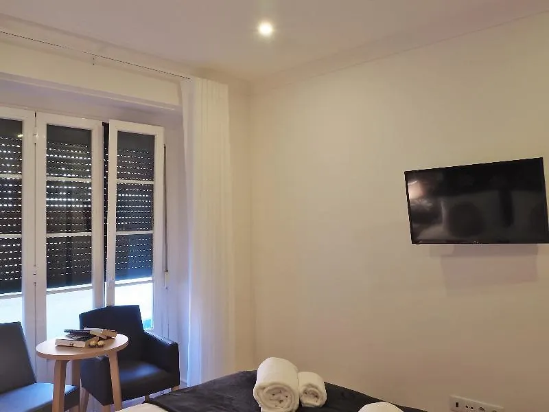 Konukevi Lisbon Terrace Suites Special For Groups Up To 19 Guests